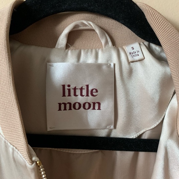 Aritzia little moon bomber jacket - Picture 4 of 6
